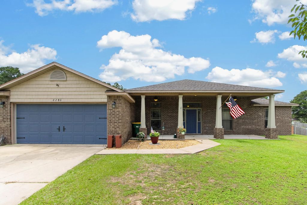 6280 Equine Drive, Crestview