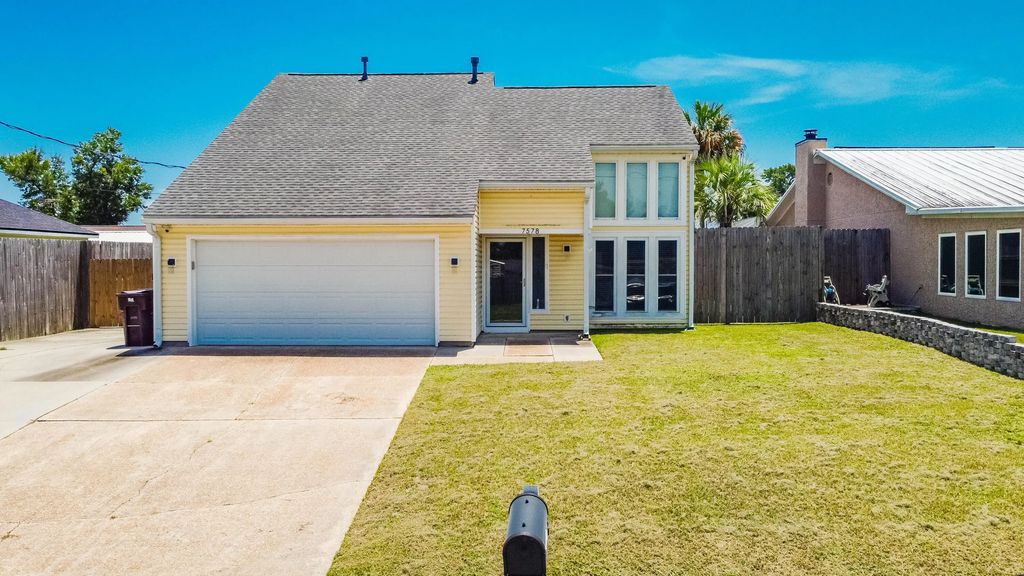 7578 Kelsey Drive, Panama City