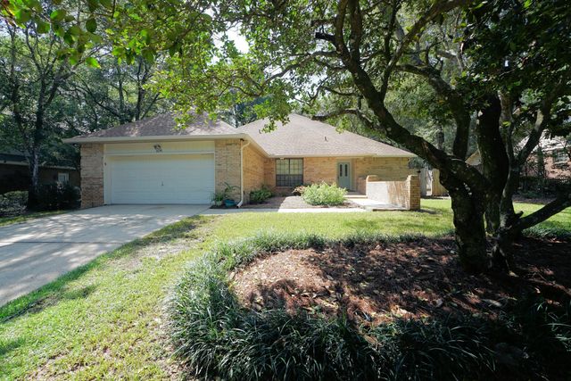 1695 Parkside Circle, Niceville