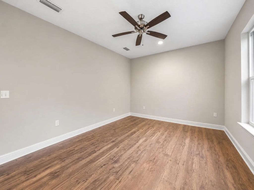 39 of 47 - 89 Laurel Oaks Drive, Freeport, FL
