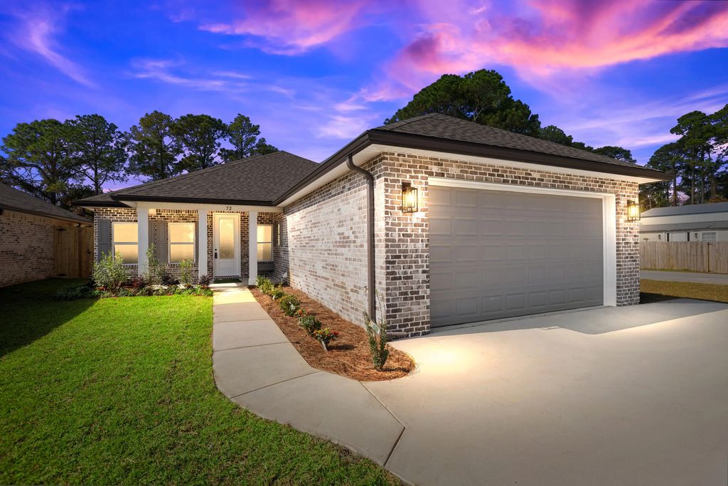 305 Howard Street, Niceville