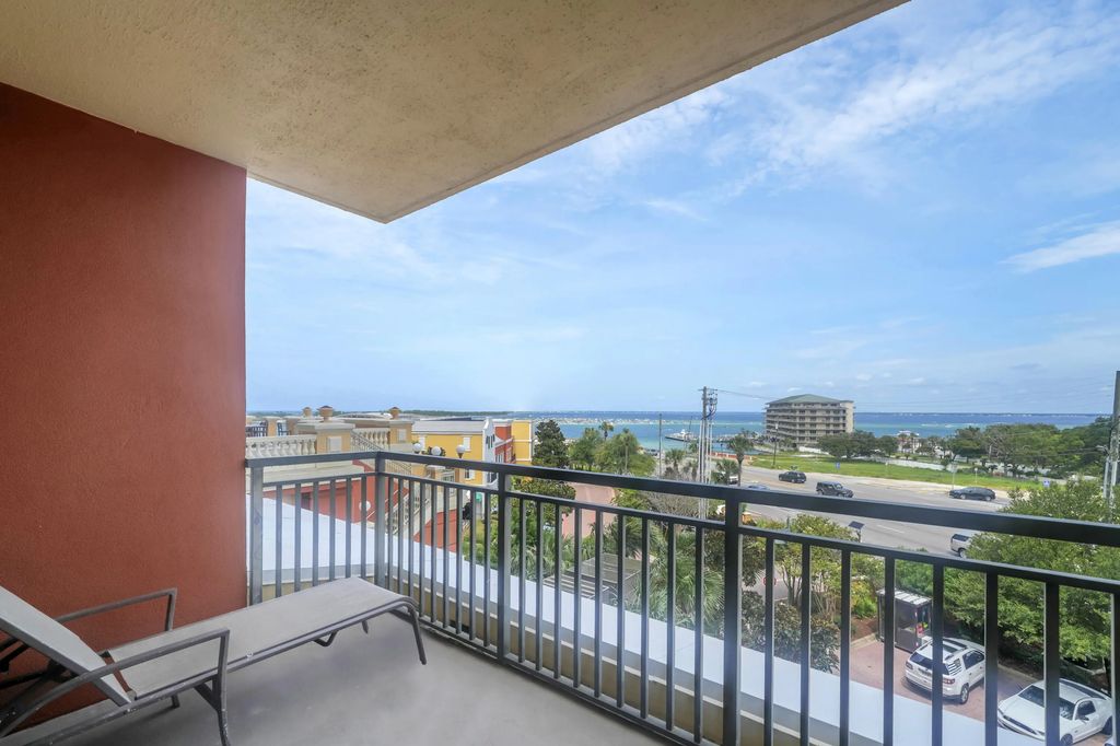 34 of 64 - 10 Harbor Boulevard W128, Destin, FL
