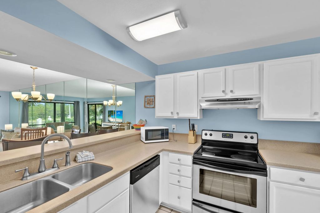 7 of 68 - 520 N Richard Jackson Boulevard 1609, Panama City Beach, FL