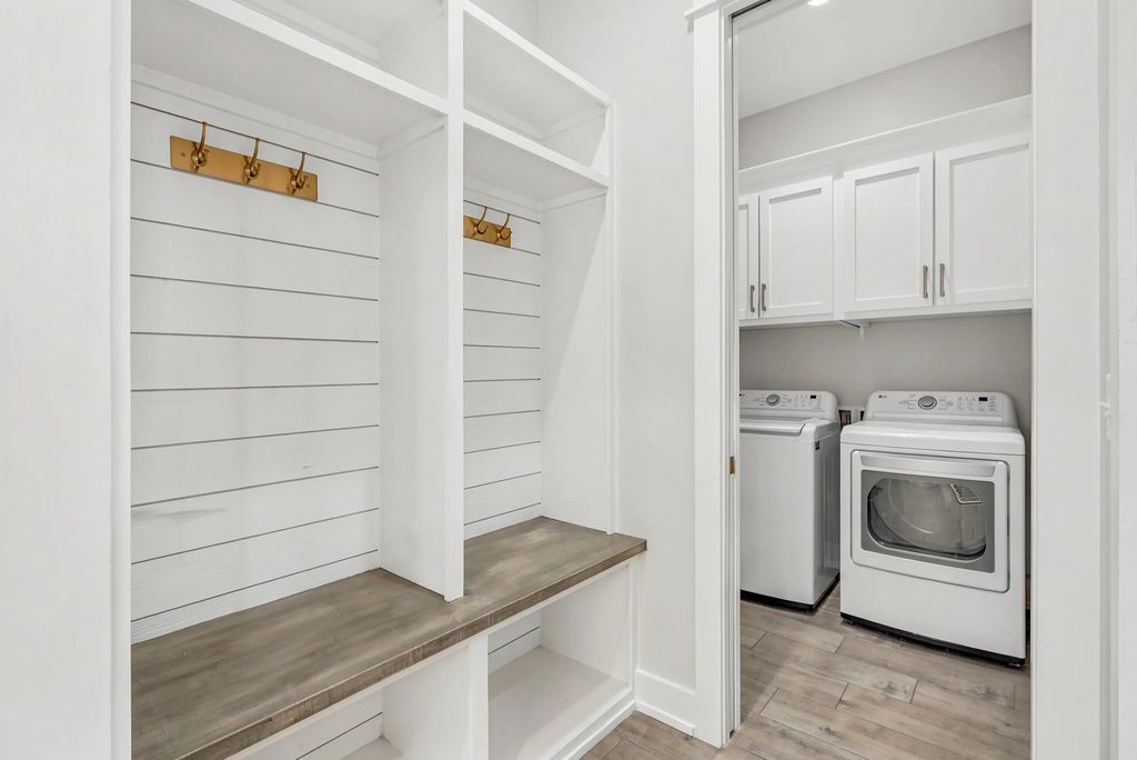 10 of 66 - 322 E Lakeshore Drive, Panama City Beach, FL