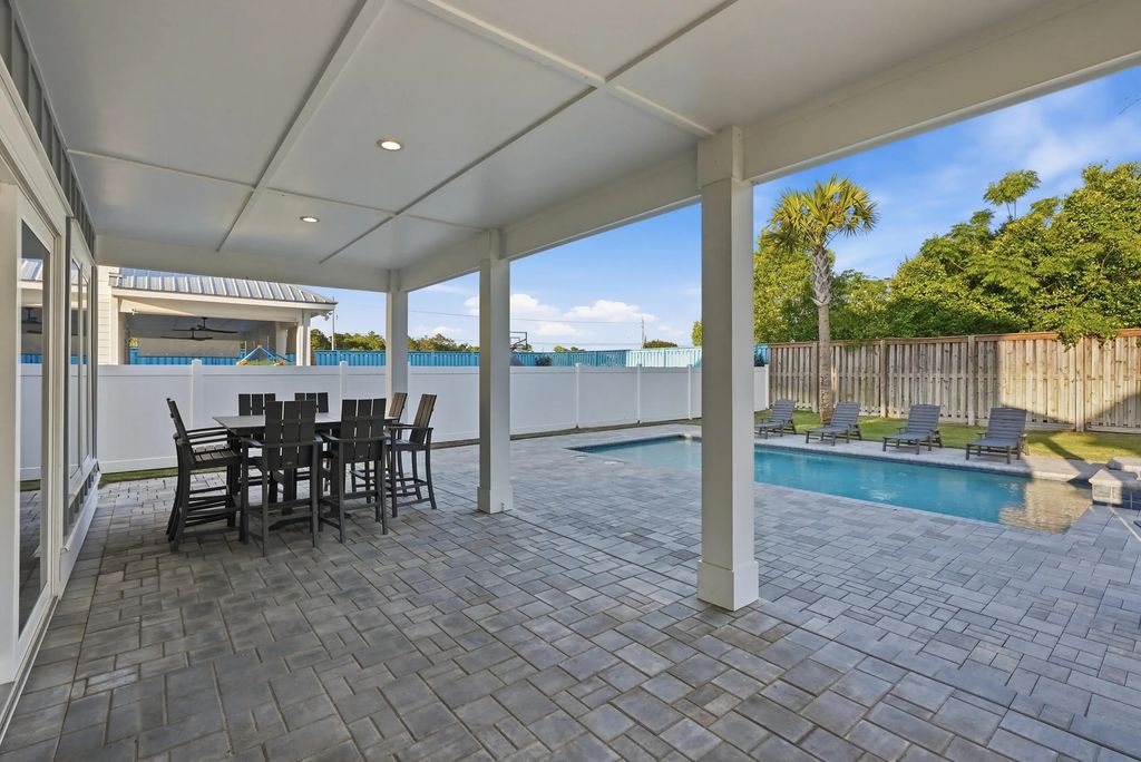 23 of 66 - 322 E Lakeshore Drive, Panama City Beach, FL