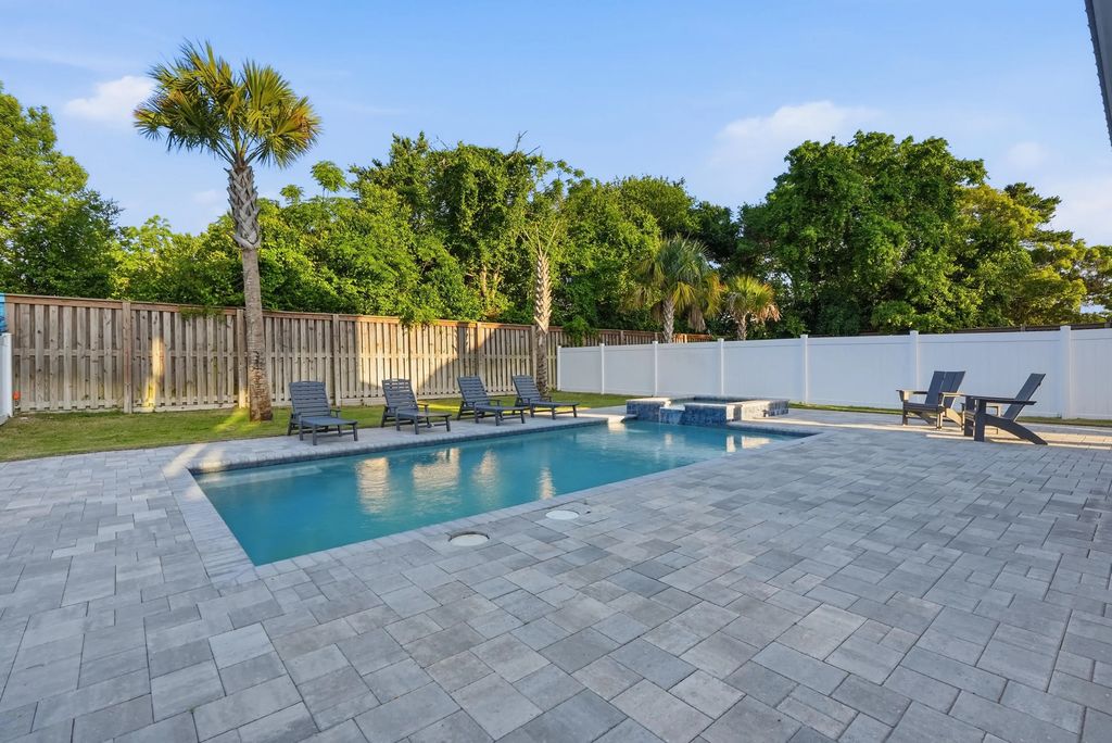 25 of 66 - 322 E Lakeshore Drive, Panama City Beach, FL
