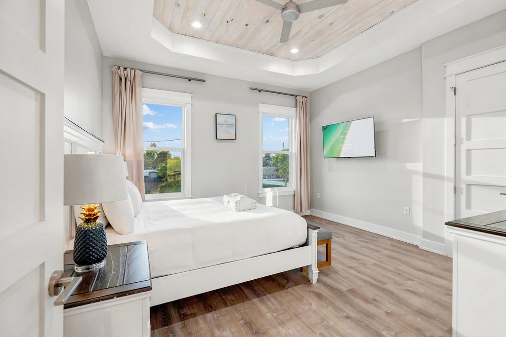 34 of 66 - 322 E Lakeshore Drive, Panama City Beach, FL