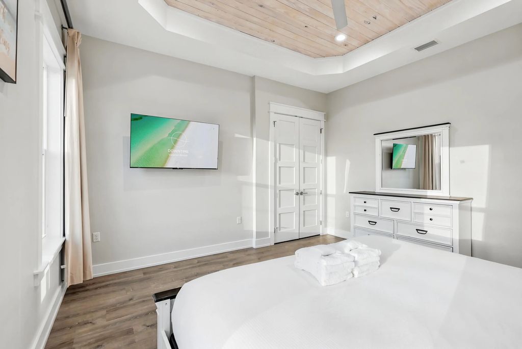 35 of 66 - 322 E Lakeshore Drive, Panama City Beach, FL
