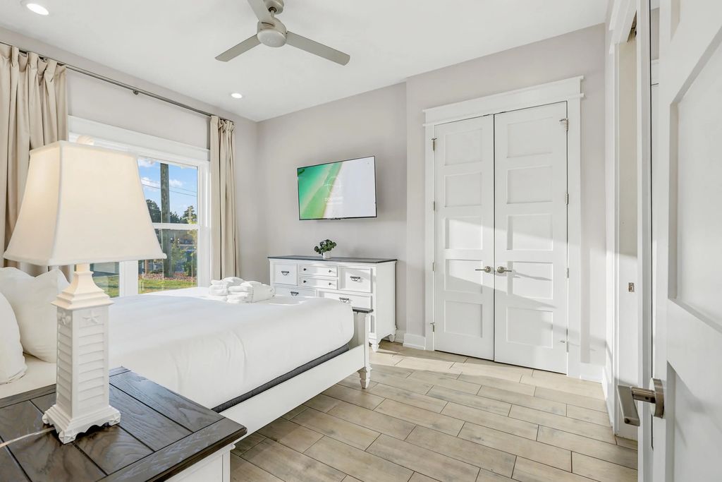6 of 66 - 322 E Lakeshore Drive, Panama City Beach, FL