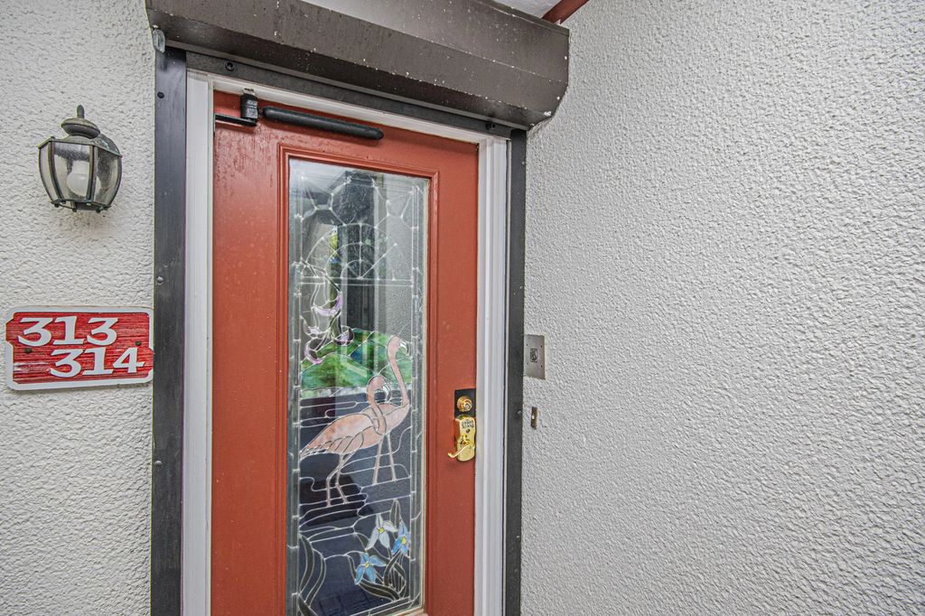 3 of 90 - 8730 Thomas Drive Unit 314, Panama City Beach, FL