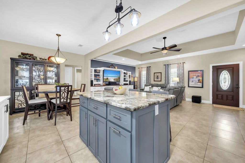 18 of 68 - 79 Shoreline Drive, Freeport, FL