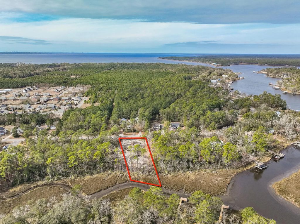 2 of 5 - Lot 6 Bay Grove Road, Freeport, FL