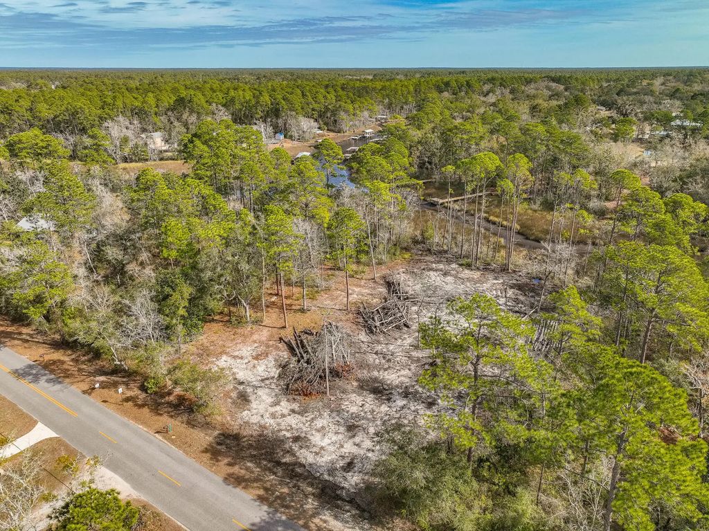 4 of 5 - Lot 6 Bay Grove Road, Freeport, FL