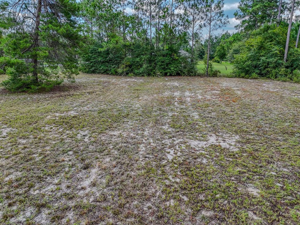 3 of 18 - Lot 1a E Club House Drive, Freeport, FL