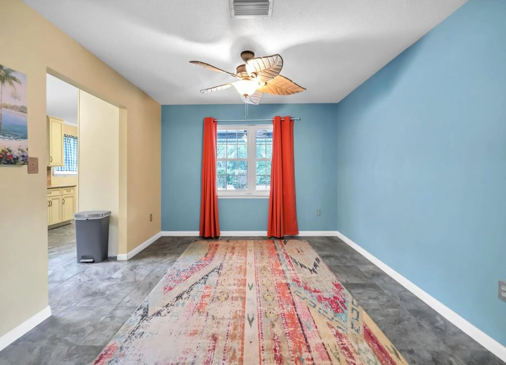 31 of 47 - 14034 N 331 Business, Freeport, FL