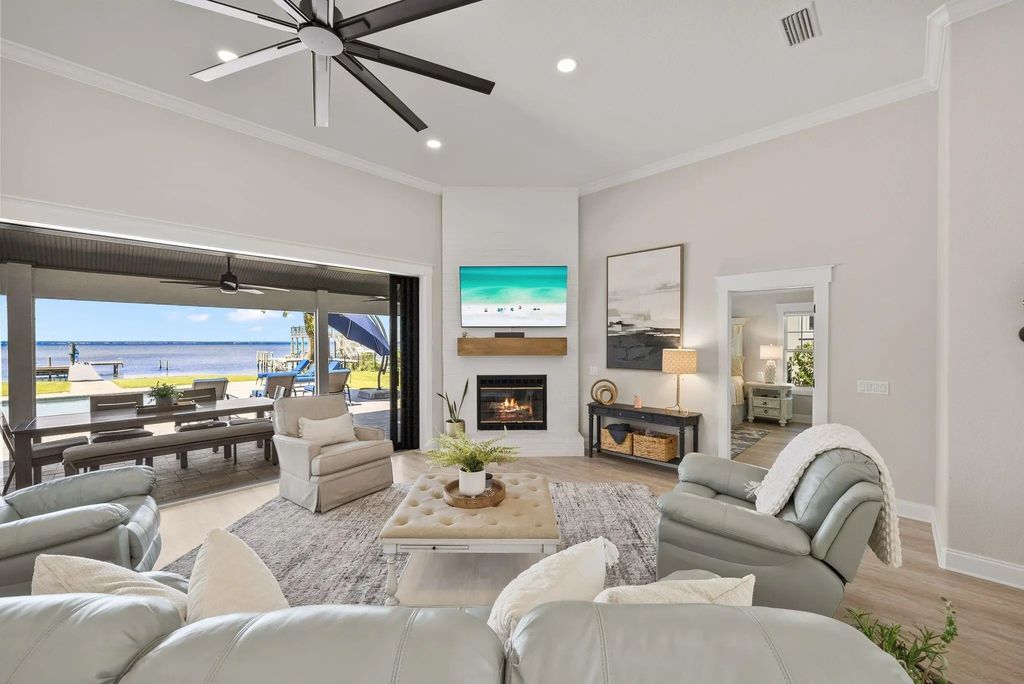 11 of 69 - 229 Crest Drive, Miramar Beach, FL