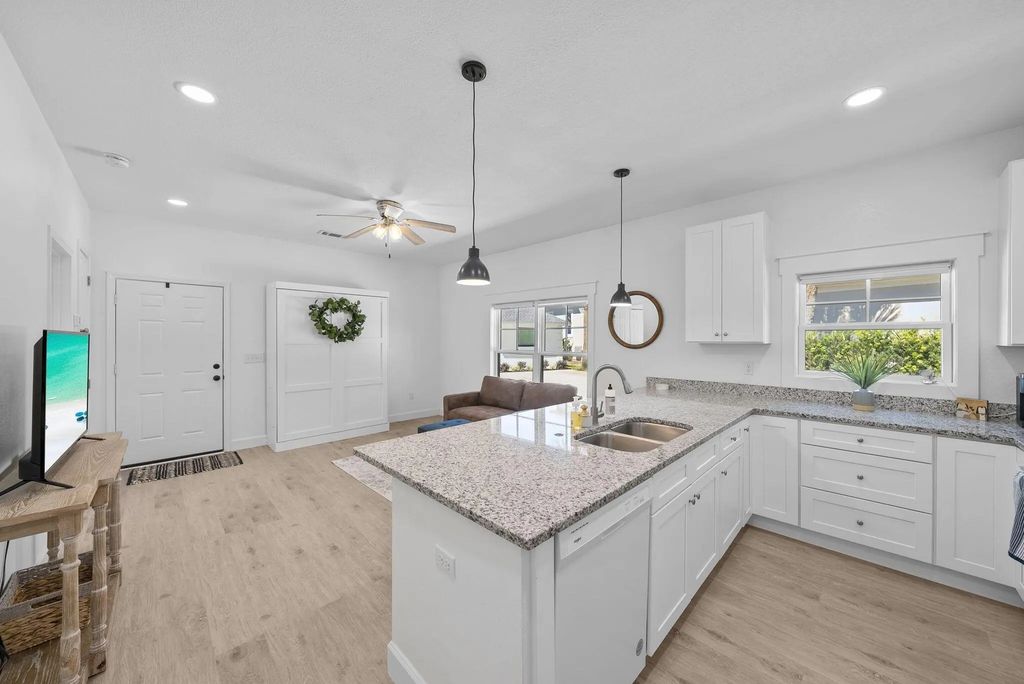 60 of 69 - 229 Crest Drive, Miramar Beach, FL
