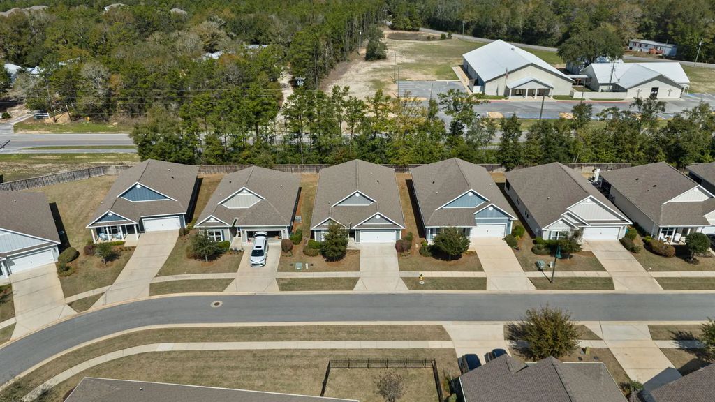 43 of 53 - 371 Lightning Bug Lane, Freeport, FL