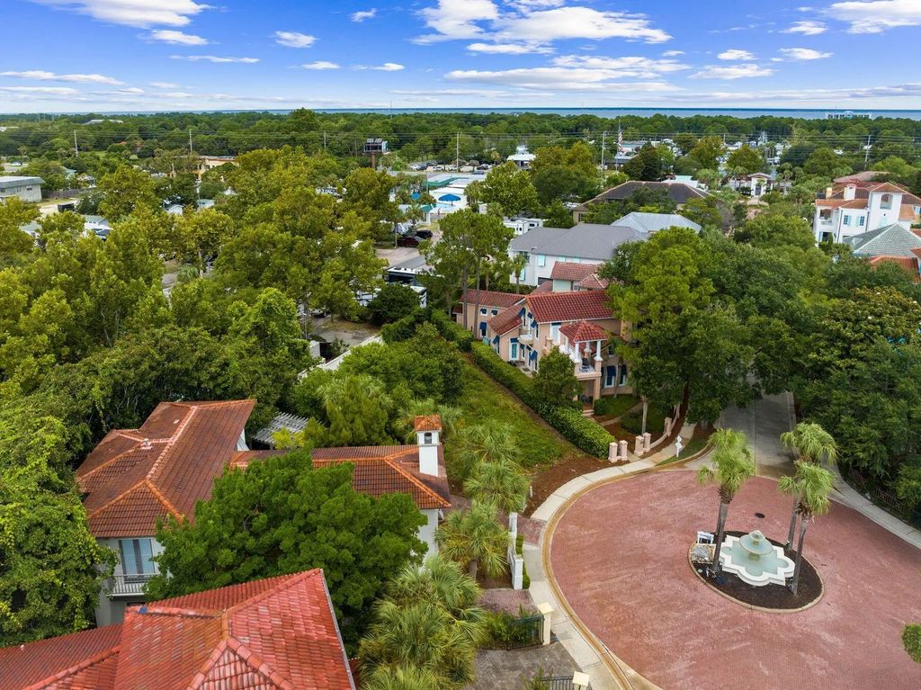 18 of 19 - 106 Rue Martine, Miramar Beach, FL