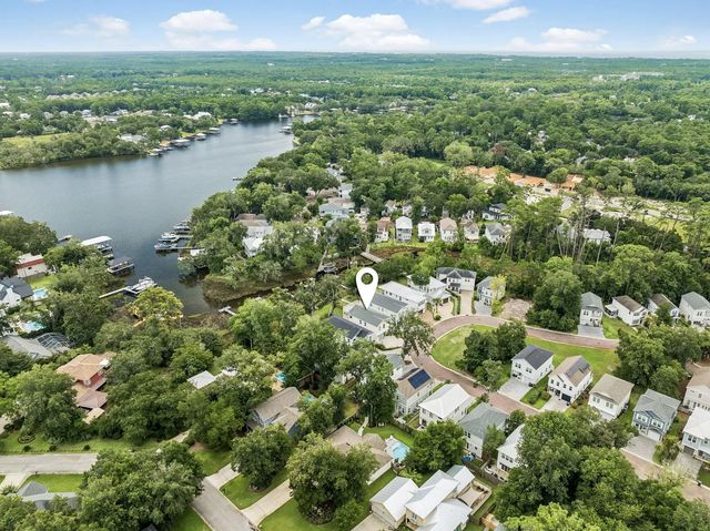 Photo of Listing #1009398