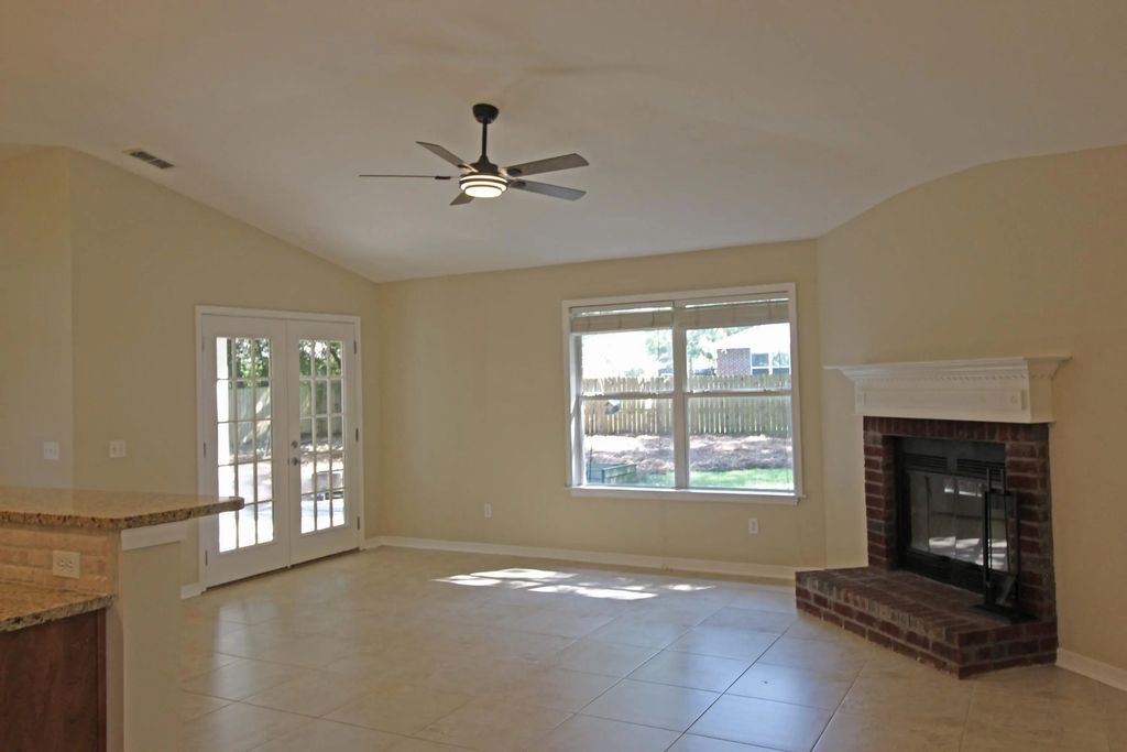 20 of 69 - 376 Waterview Cove Drive, Freeport, FL