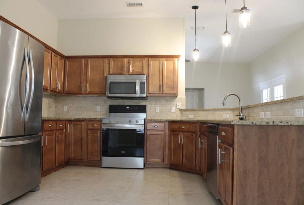 24 of 69 - 376 Waterview Cove Drive, Freeport, FL