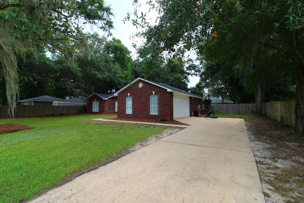 3 of 69 - 376 Waterview Cove Drive, Freeport, FL