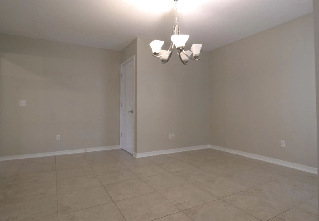 33 of 69 - 376 Waterview Cove Drive, Freeport, FL