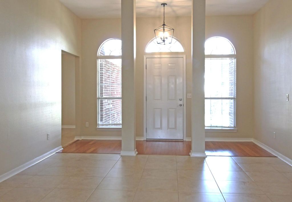 4 of 69 - 376 Waterview Cove Drive, Freeport, FL