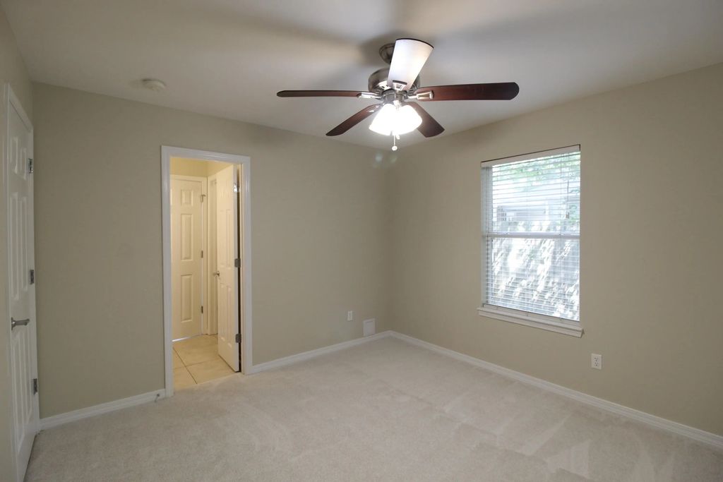 50 of 69 - 376 Waterview Cove Drive, Freeport, FL
