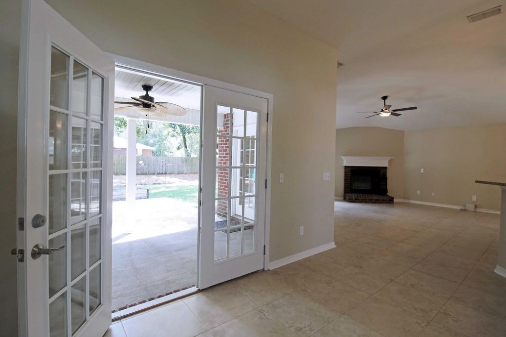 53 of 69 - 376 Waterview Cove Drive, Freeport, FL