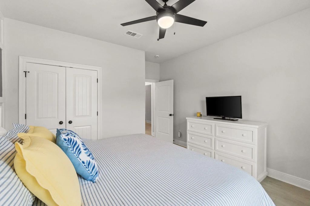 37 of 111 - 7 Cozy Cove, Freeport, FL