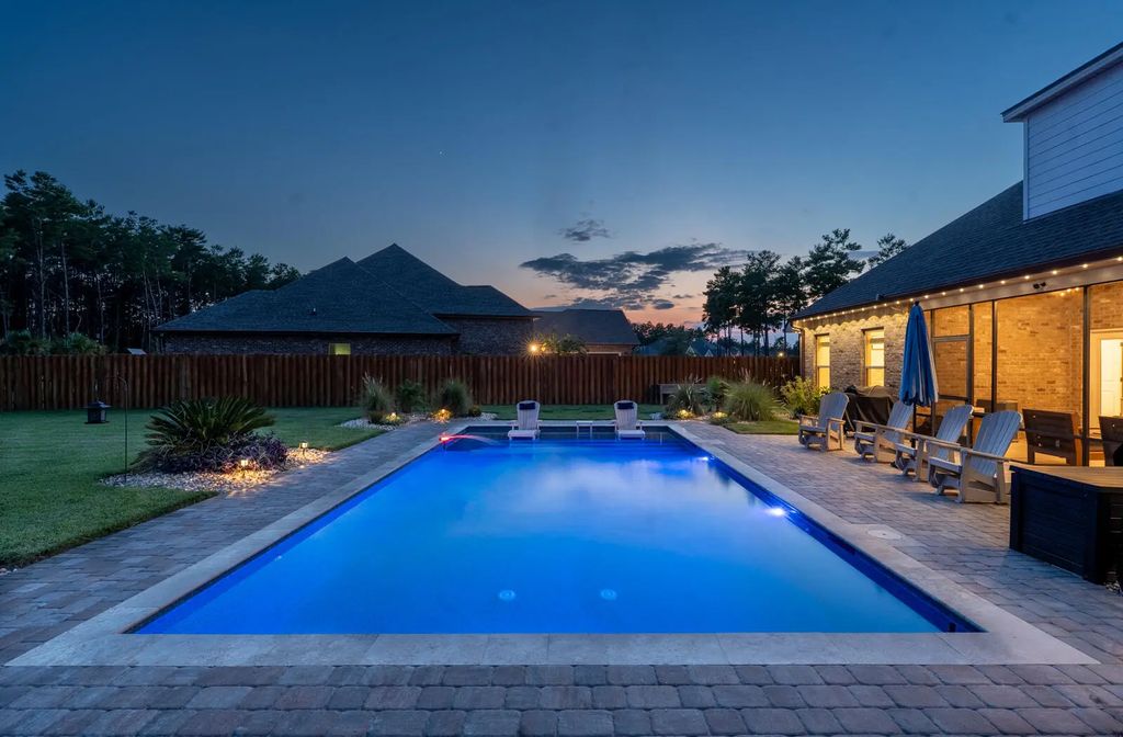 77 of 106 - 154 Campfire Cove, Freeport, FL