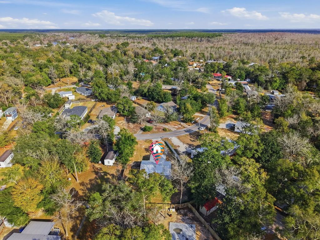 34 of 37 - 140 Palmetto Avenue, Freeport, FL