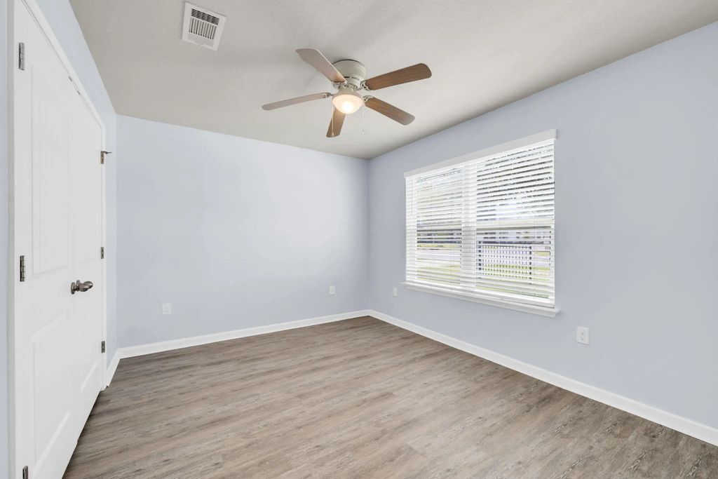11 of 37 - 222 Marquis Way, Freeport, FL