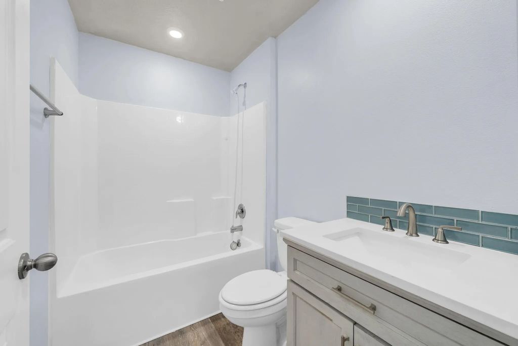16 of 37 - 222 Marquis Way, Freeport, FL