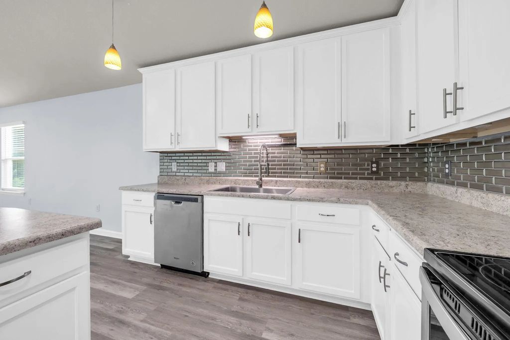 3 of 37 - 222 Marquis Way, Freeport, FL