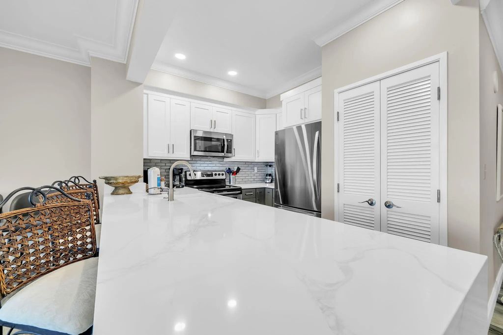 11 of 36 - 550 Tops L Beach Boulevard # 1309, Miramar Beach, FL