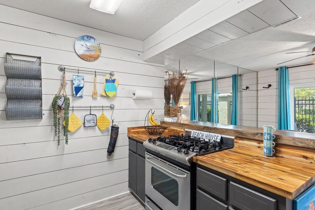 8 of 50 - 134 Damon Circle H, Panama City Beach, FL