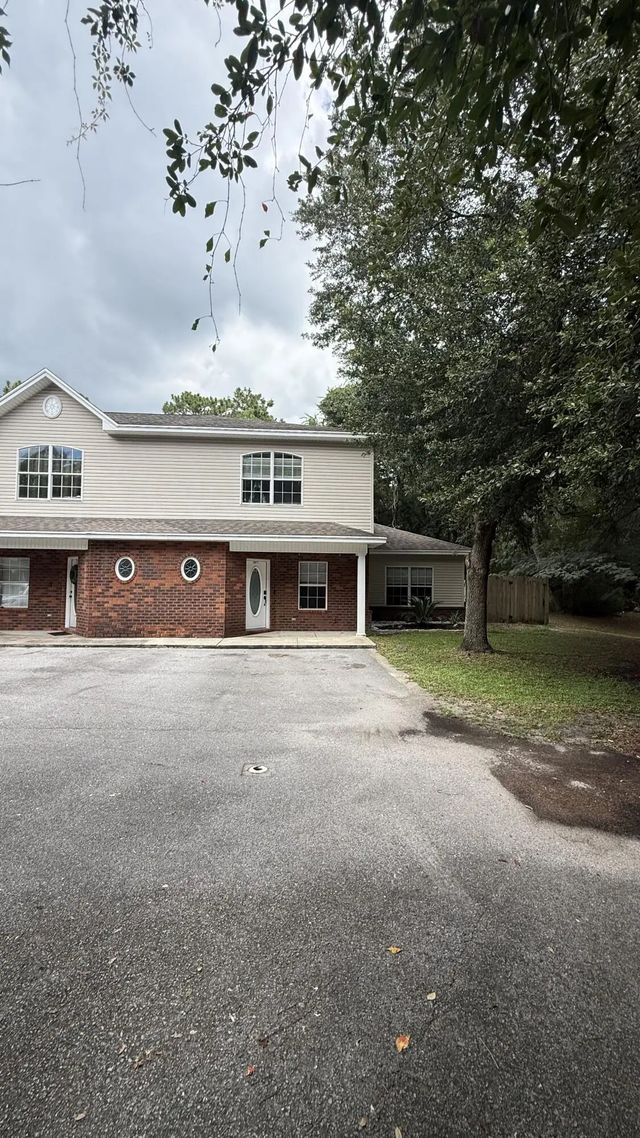 Photo of Listing #1009108