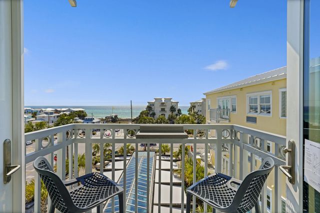 37 Town Center Loop Unit 418, Santa Rosa Beach.