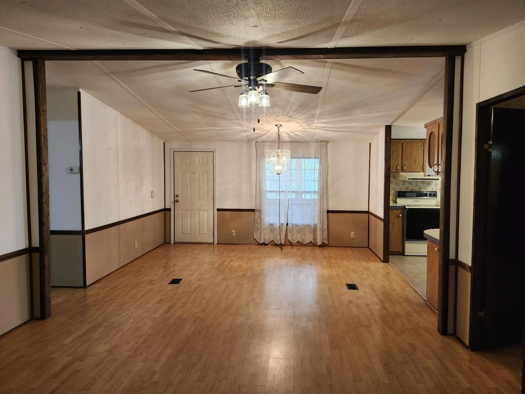 5 of 20 - 611 Alaqua Drive, Freeport, FL