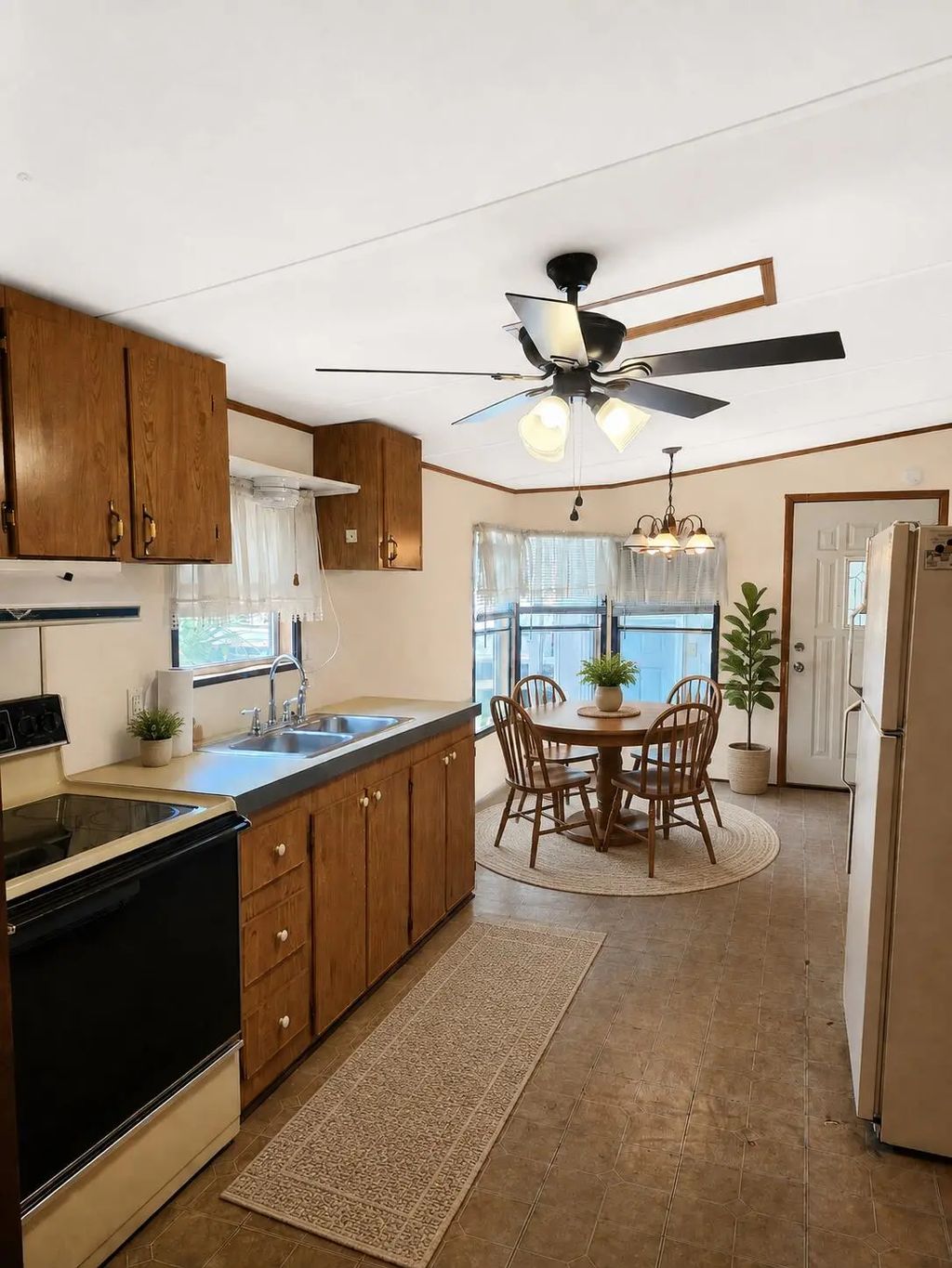6 of 20 - 611 Alaqua Drive, Freeport, FL