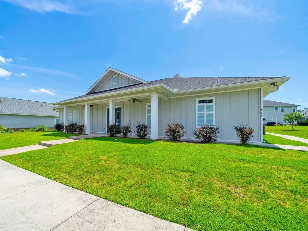 34 of 40 - 590 Marquis Way, Freeport, FL