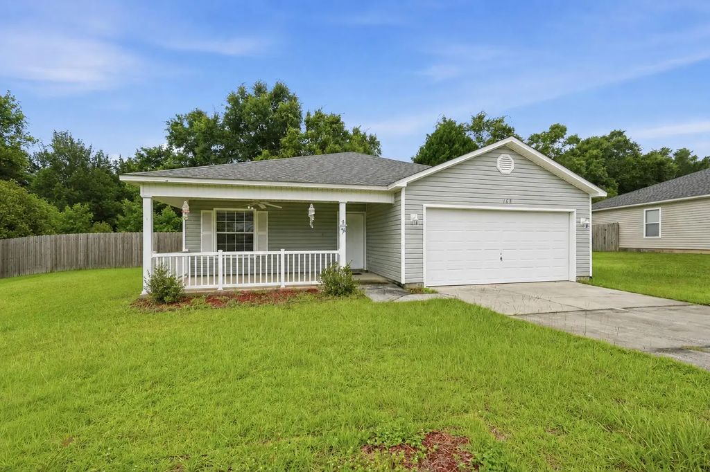 168 Cabana Way, Crestview