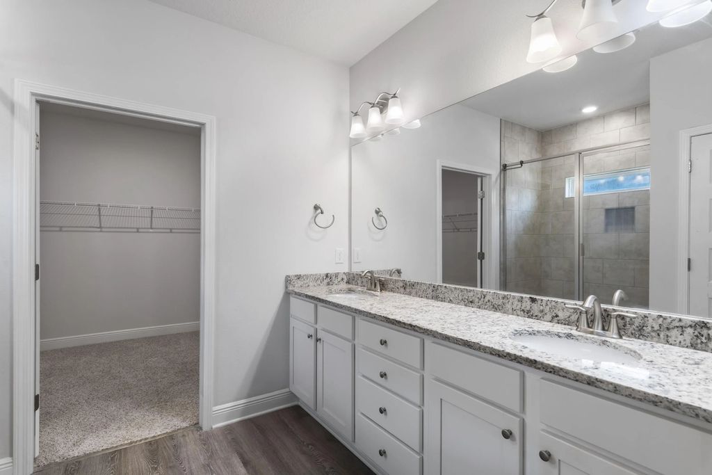 38 of 77 - 52 Dusky Way, Freeport, FL