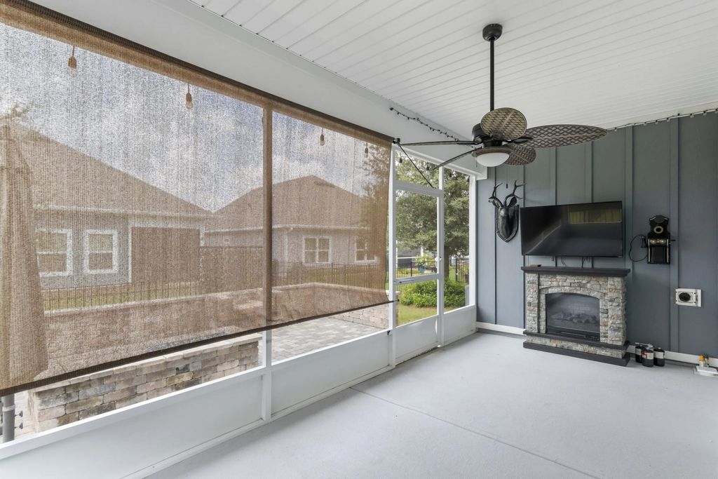 49 of 77 - 52 Dusky Way, Freeport, FL