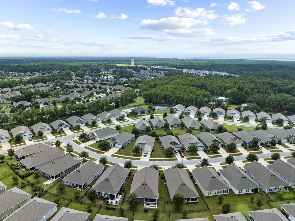 9 of 77 - 52 Dusky Way, Freeport, FL