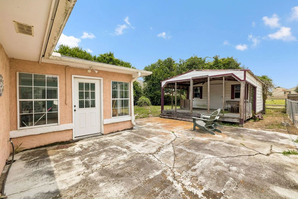 19 of 40 - 121 Cobb Road, Panama City Beach, FL