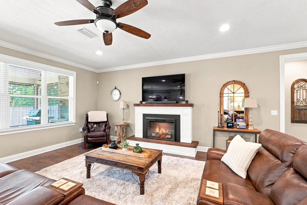 12 of 76 - 628 Meadow Lake Drive, Freeport, FL